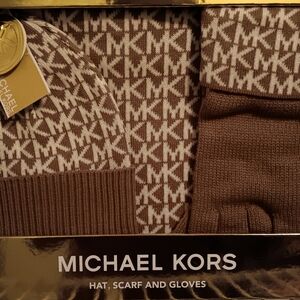 Michael Kors Tan and Cream Winter Accessories Set